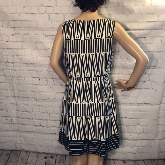 Pink Owl Geometric Print Dress 1950s Styling Juniors Size Medium - Picture 7 of 10